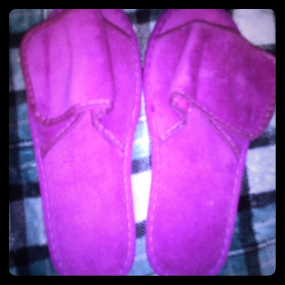 Bath or house slippers (pink)